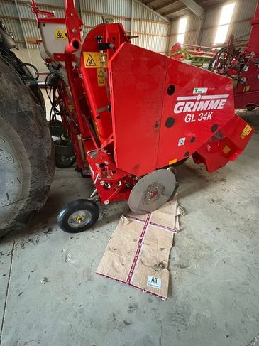 [3293-6559074-0_1.jpg]