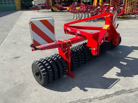 [3293-6660390-3.jpg]