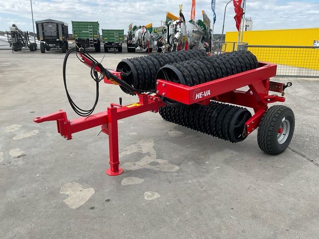 [3293-6660393-0_1.jpg]