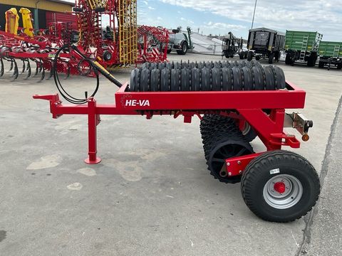 [3293-6660393-7.jpg]