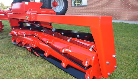 [3293-6660567-1.jpg]