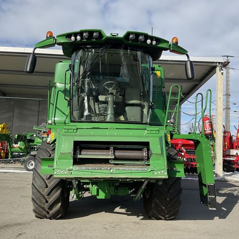 [3293-6664259-15.jpg]