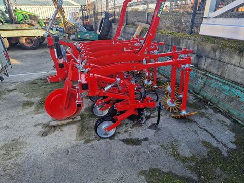 [3293-6757558-1.jpg]