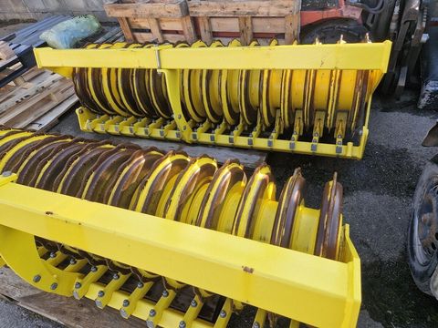 [3293-6757561-2.jpg]