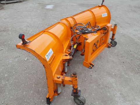 [3319-4215600-2.jpg]