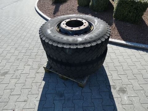 [3342-3497555-4.jpg]