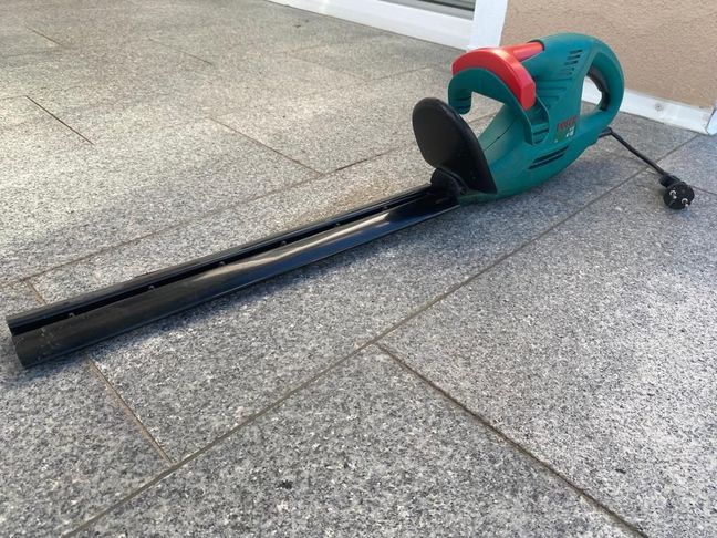 [3342-4182025-0_1.jpg]