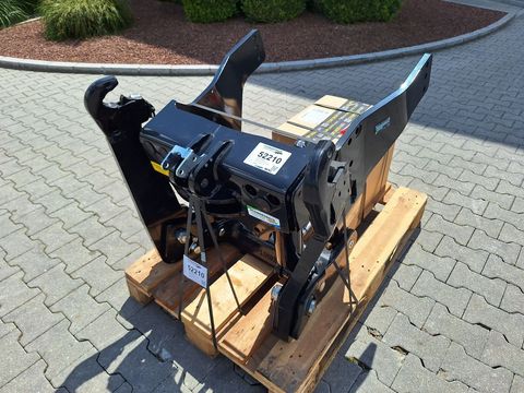 [3342-4325799-1.jpg]