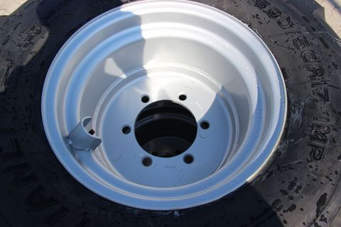 [3342-4415985-5.jpg]