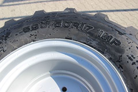 [3342-4415985-6.jpg]