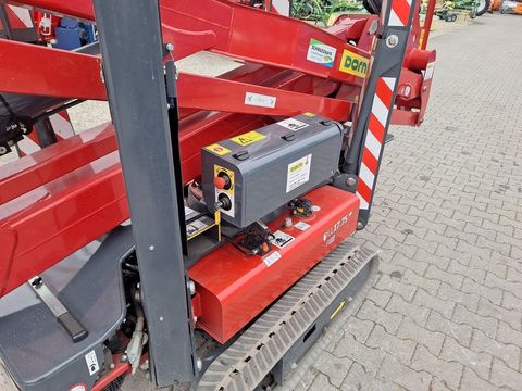 [3342-4753452-10.jpg]