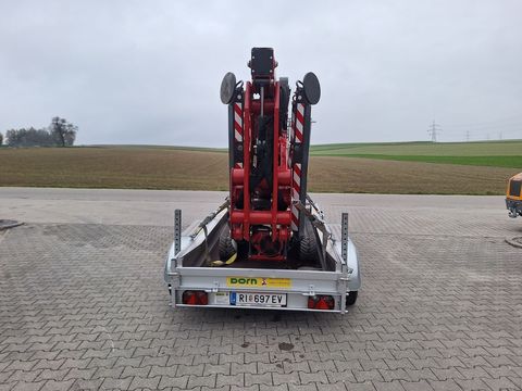 [3342-4753452-27.jpg]