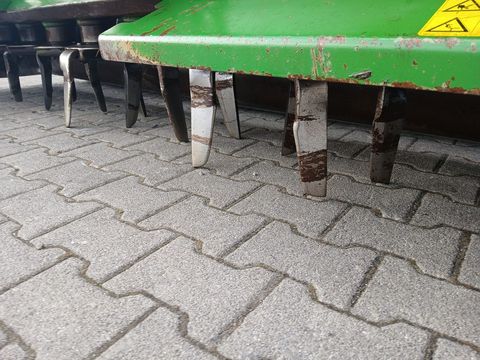 [3342-4944655-2.jpg]