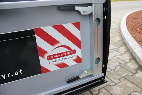 [3342-5146766-11.jpg]