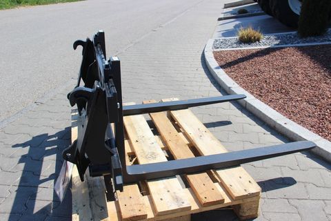 [3342-5146861-2.jpg]