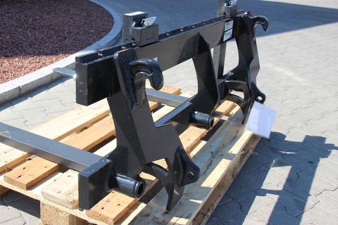 [3342-5146861-5.jpg]