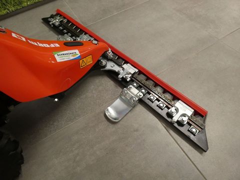 [3342-5238160-11.jpg]