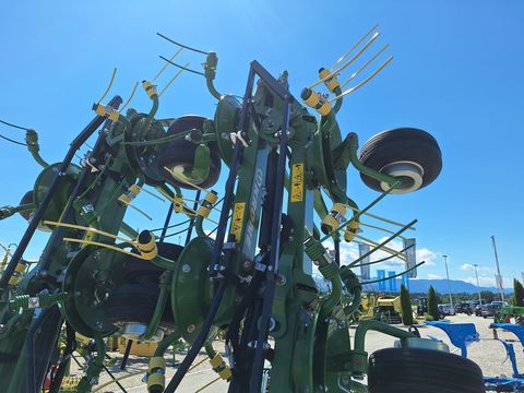 [3342-5274254-10.jpg]