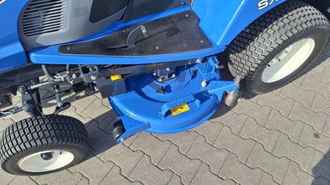 [3342-5280341-9.jpg]