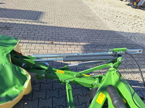 [3342-5343454-10.jpg]