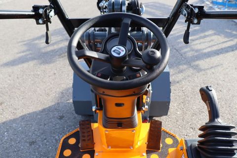 [3342-5396047-8.jpg]