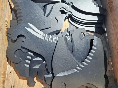 [3342-5416499-5.jpg]