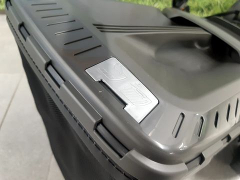 [3342-5455548-13.jpg]