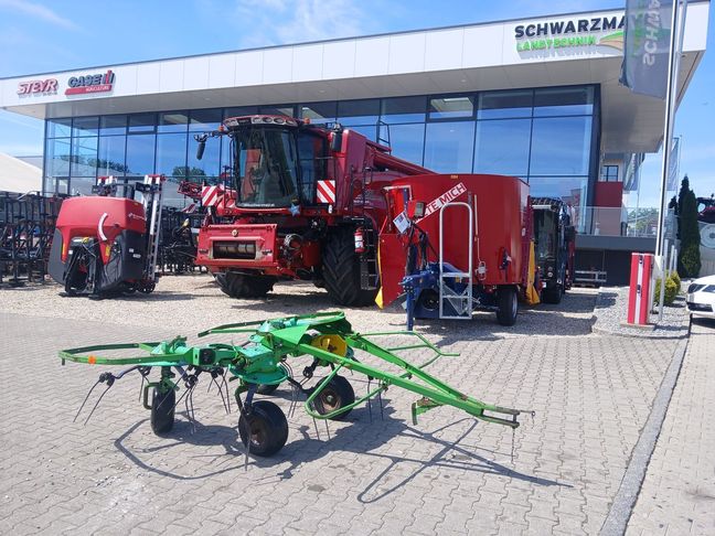 [3342-5493917-0_1.jpg]