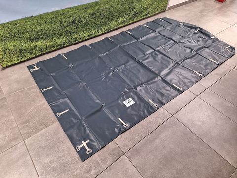 [3342-5651568-2.jpg]