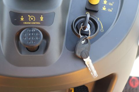 [3342-5661470-9.jpg]