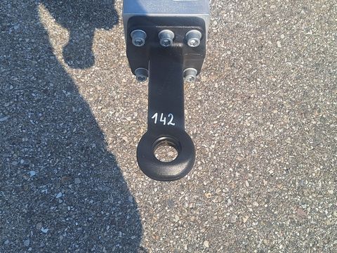 [3342-5661522-2.jpg]