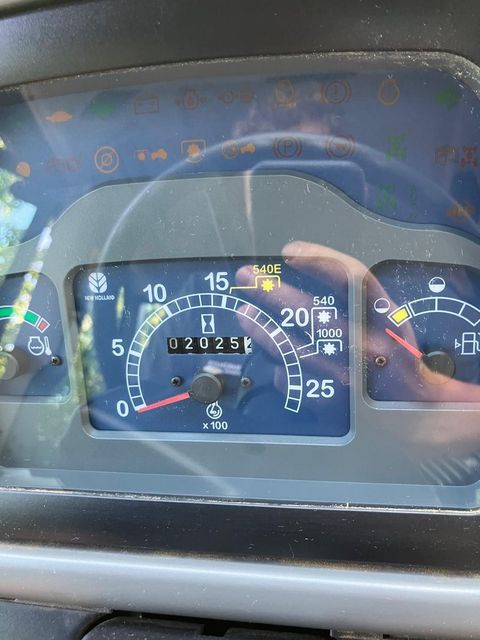 [3342-5766875-10.jpg]