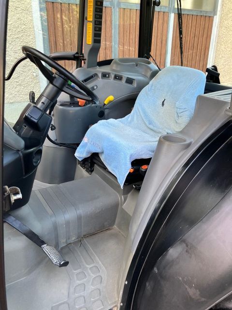 [3342-5766875-12.jpg]