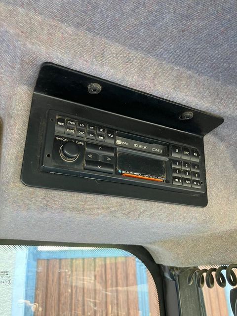 [3342-5766875-14.jpg]