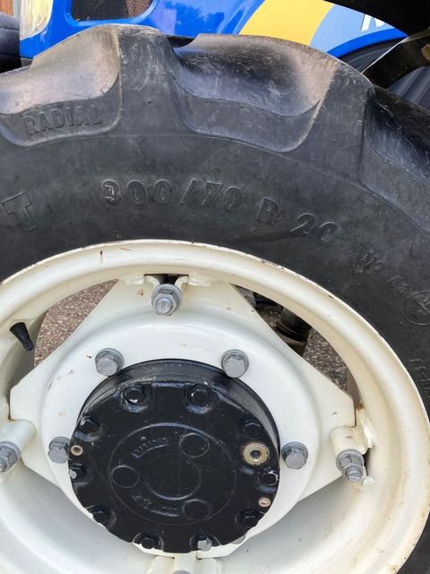 [3342-5766875-6.jpg]