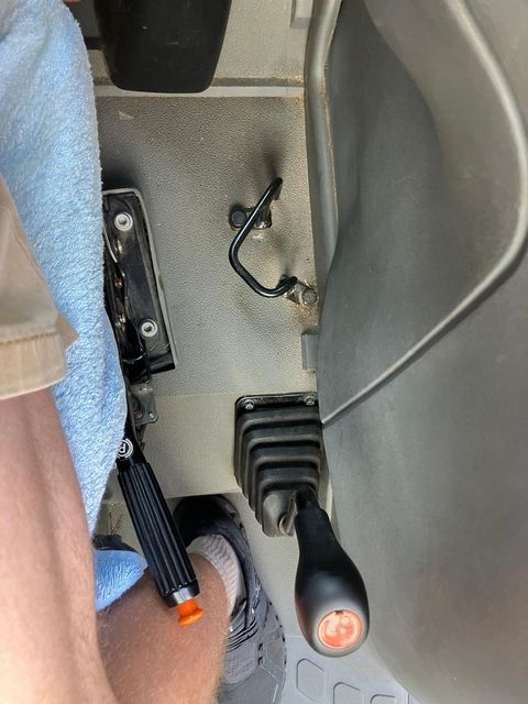 [3342-5766875-8.jpg]