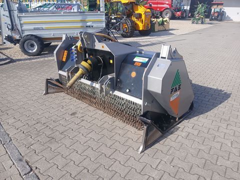 [3342-5783813-1.jpg]