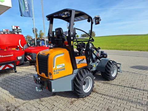 [3342-5843918-2.jpg]