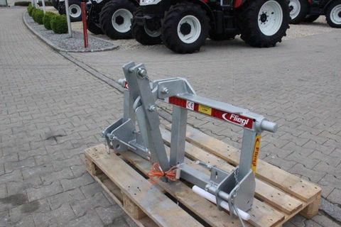[3342-5851105-2.jpg]