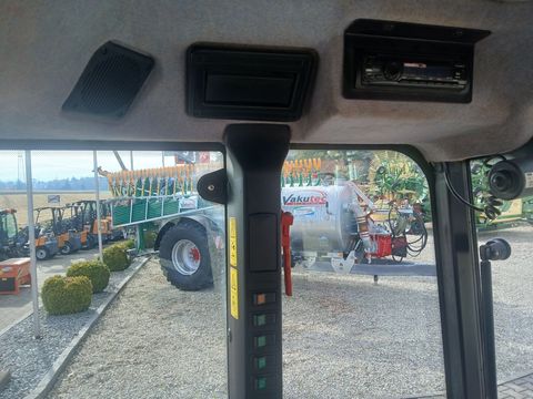 [3342-5876928-13.jpg]