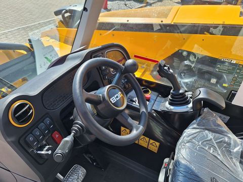 [3342-5900043-25.jpg]