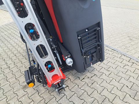 [3342-6003255-12.jpg]