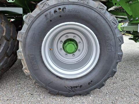 [3342-6043723-10.jpg]