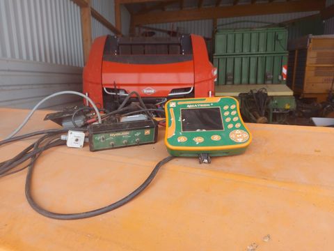 [3342-6243417-7.jpg]