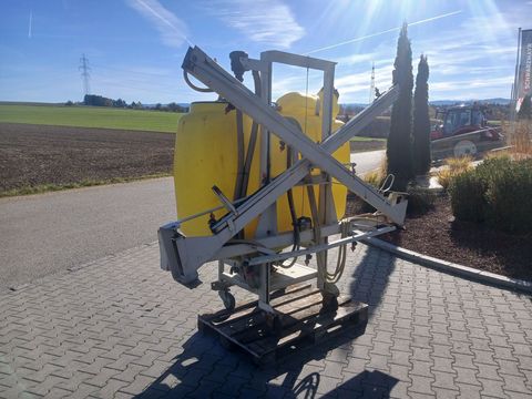 [3342-6278445-1.jpg]