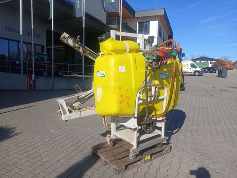 [3342-6278445-3.jpg]