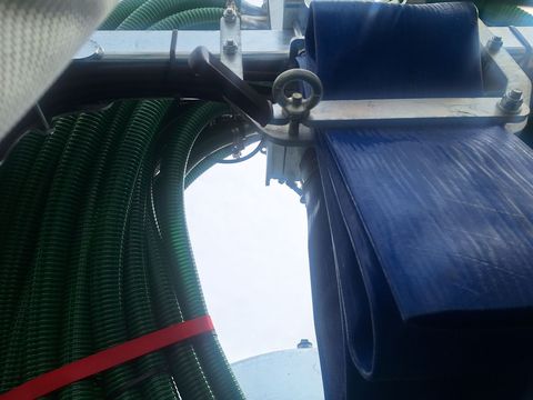 [3342-6278642-11.jpg]