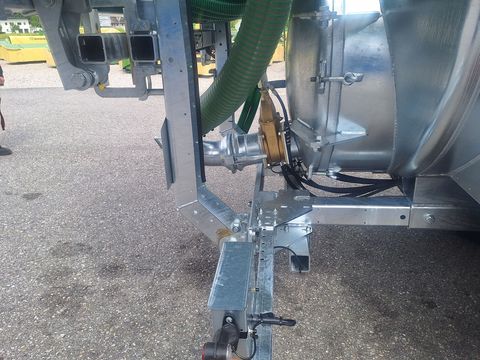 [3342-6278642-9.jpg]