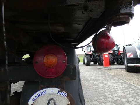 [3342-6298804-11.jpg]