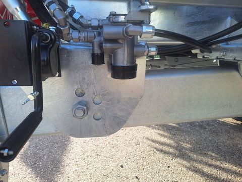 [3342-6310417-16.jpg]